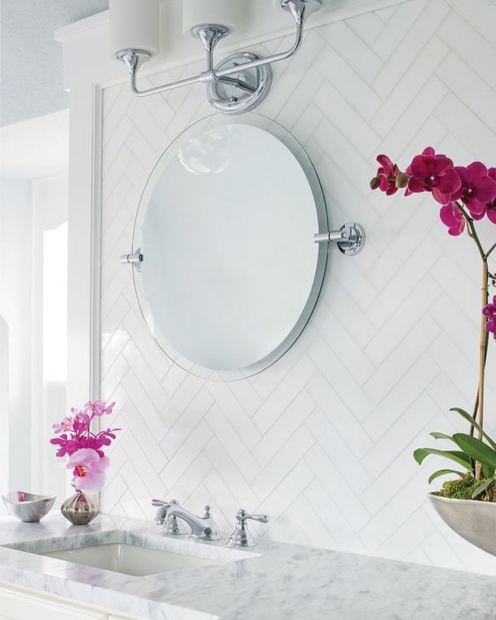 thassos marble herringbone mosaic tile